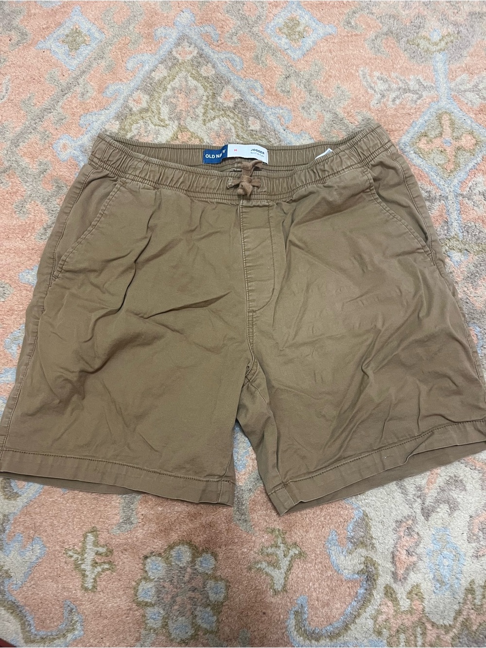 Old Navy Men's khaki Elastic-Waist  Jogger Shorts